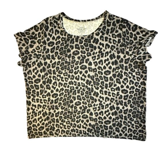 Torrid Super Soft Gray & Black Leopard Print Tee.  Size 4 - Picture 7 of 8